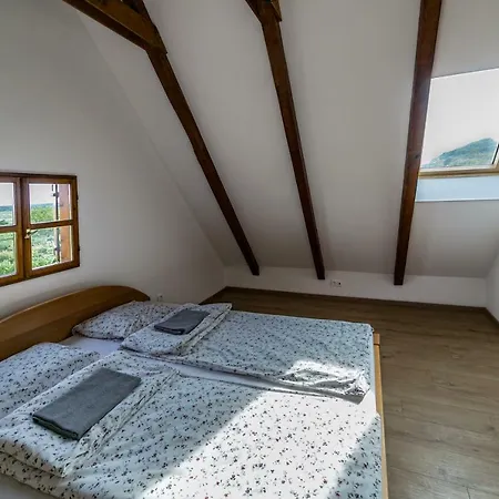 Birtok Kesei Szueret Apartmanhaz